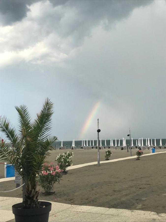 Marina Surf Hotel Navodari Luaran gambar